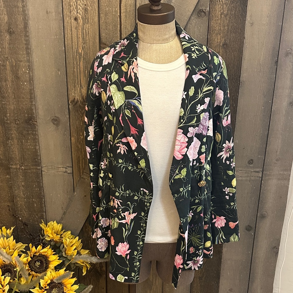 Isla & White Linen Cotton Deep Green Floral Print Oversized Blazer